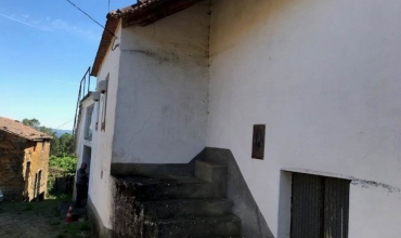 Villa T3 for Sale in Picha, Pedrogão Grande,, Leiria